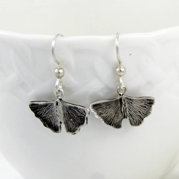 Small Ginkgo Leaf Earrings picture