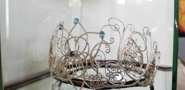 Custom Crowns and Tiaras picture