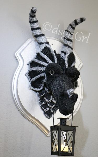 Mounted Dragon Head - Faux Taxidermy - Crochet Dragon Head - Guardian Dragon Lamp - Fantasy Wallhanging