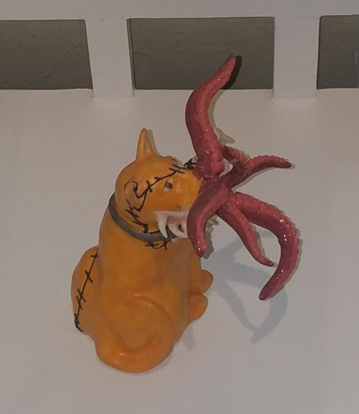 Marvel Goose the Cat Ceramic Sculpture From Captain Marvel picture