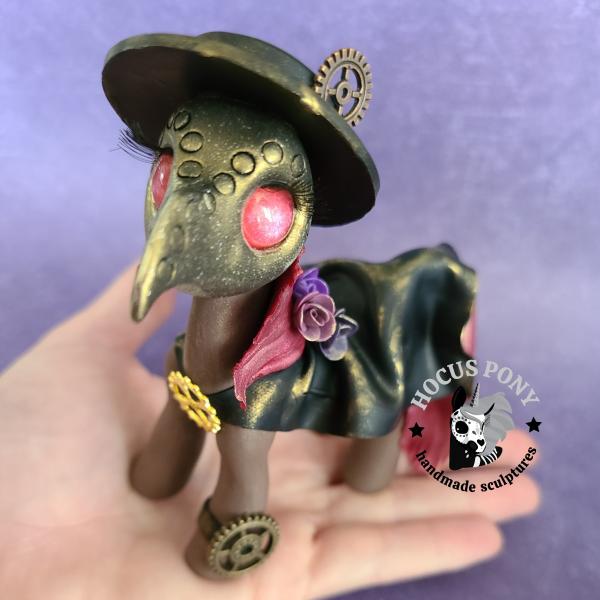 Plague Doctor Pony picture