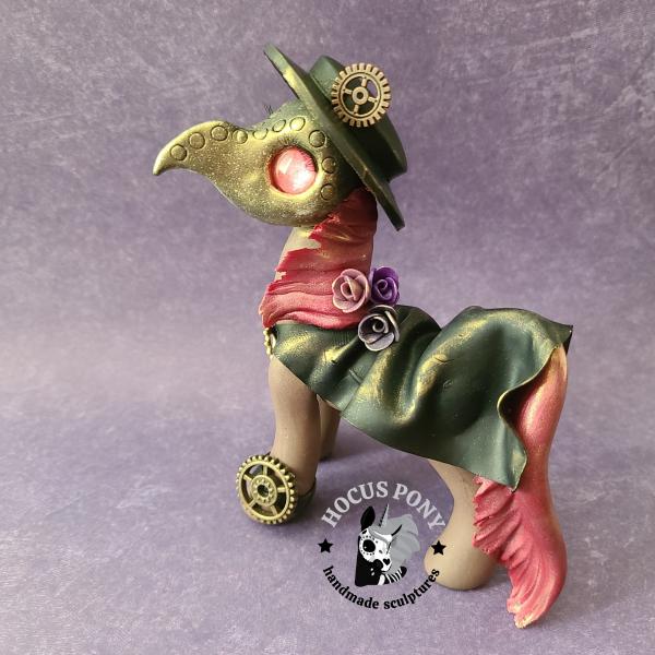 Plague Doctor Pony picture