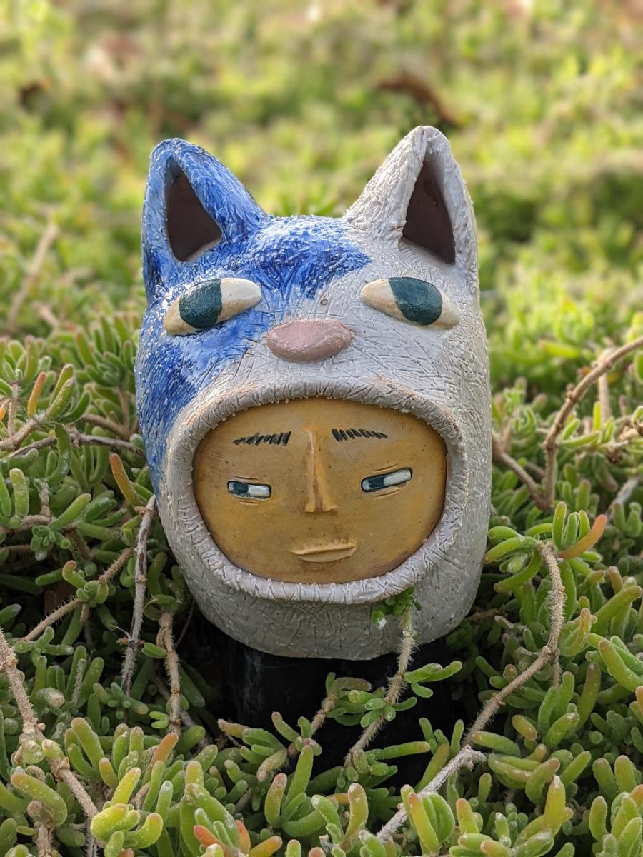 monroe - handmade ceramic desk friend picture