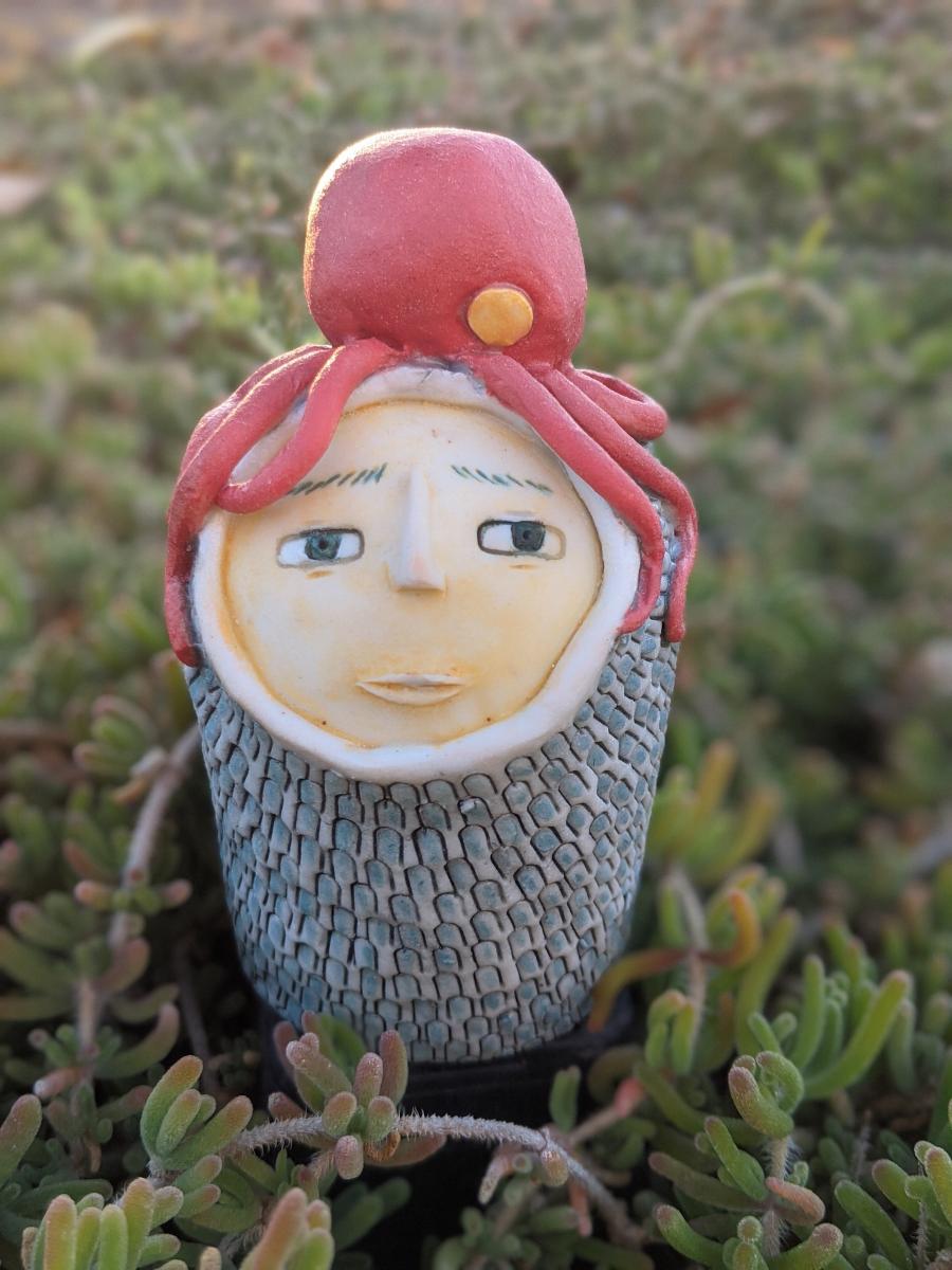 bertrand + ayako - handmade ceramic desk friends picture