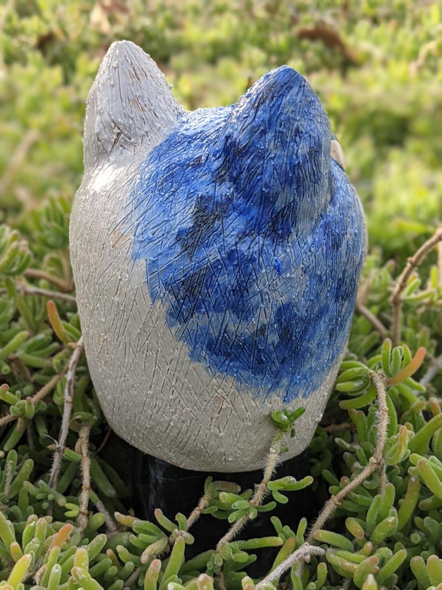 monroe - handmade ceramic desk friend picture