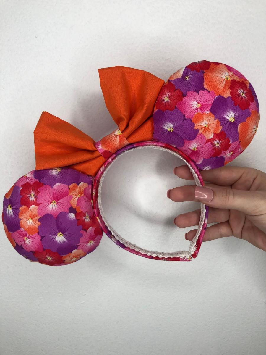 Hawaiian Hibiscus Minnie Mouse Ears picture