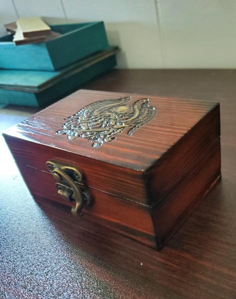 Small Cthulhuesque Dice Box picture