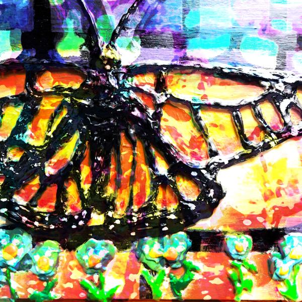 Buzzing Mind & Blooming Heart: Crafted with kindness, inspired by bees, and powered by a beautifully wired brain