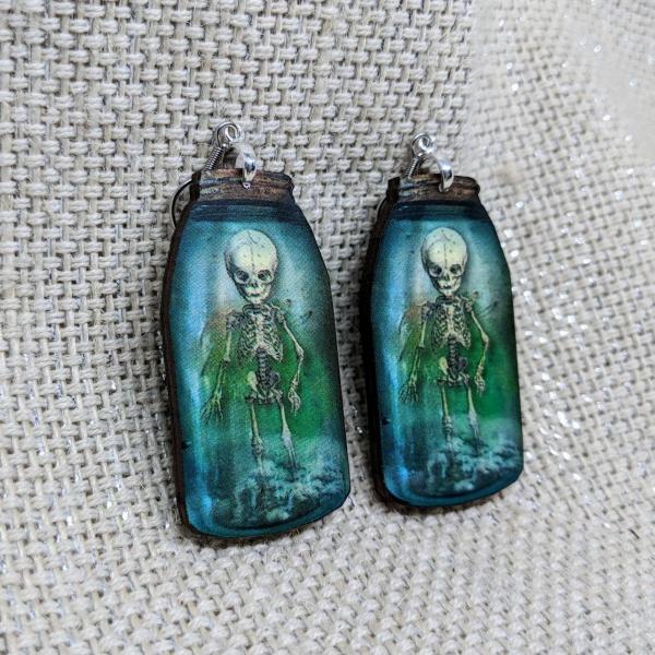 Skeleton Creepy Halloween Earrings picture