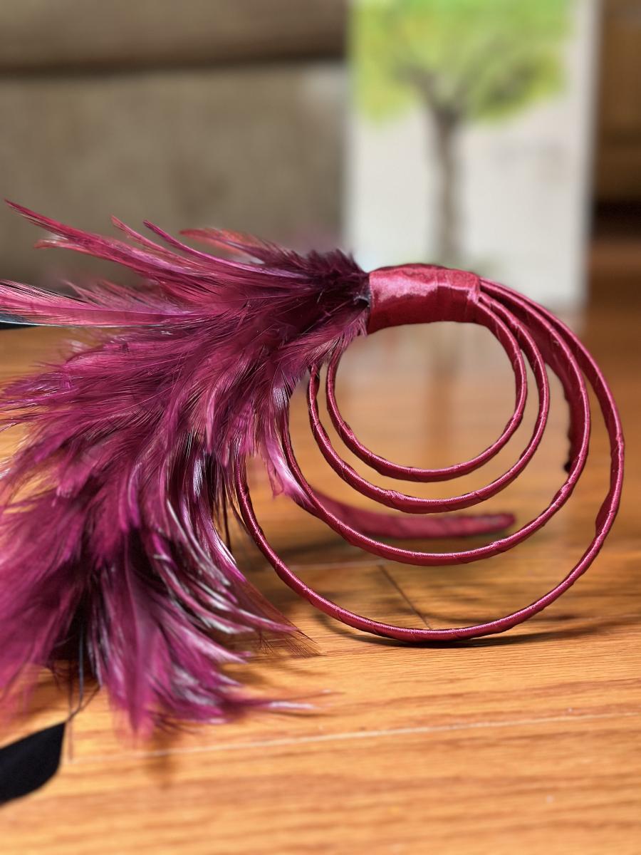 Red fascinator picture