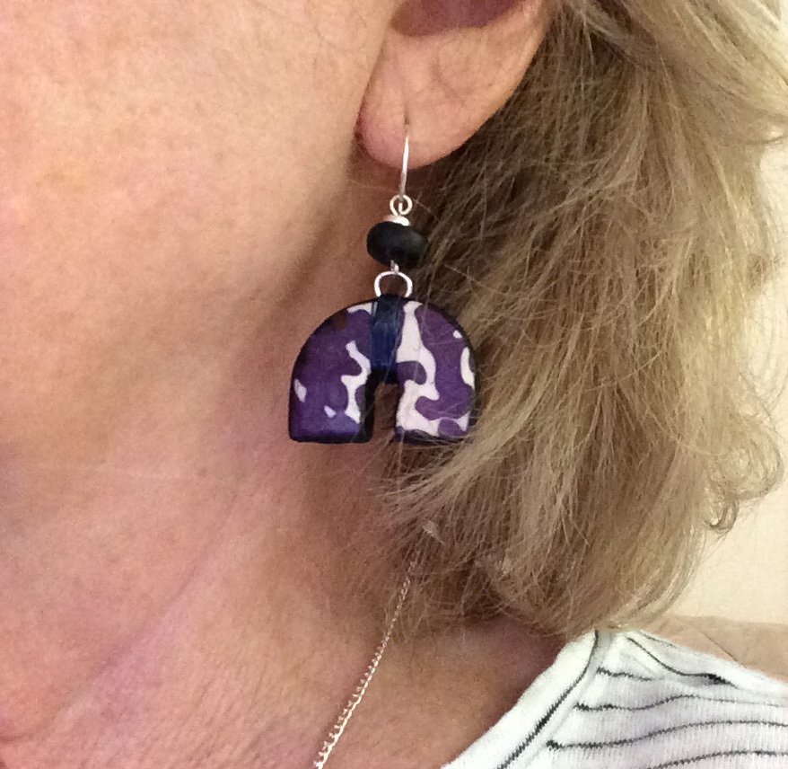 Purple Ecru earrings picture