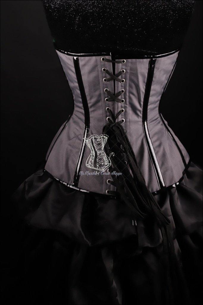 Curvy Canvas picture