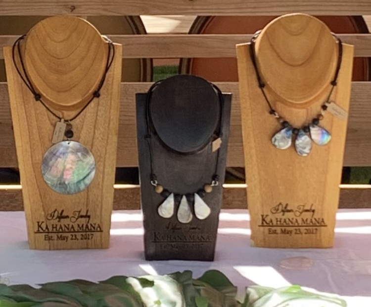 Traveling Artisan's Market @ Westfield Mission Valley 12/18 - Eventeny