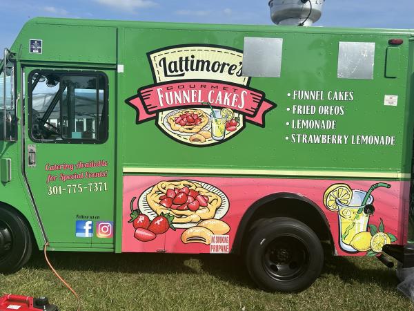 Lattimore's Funnel Cakes