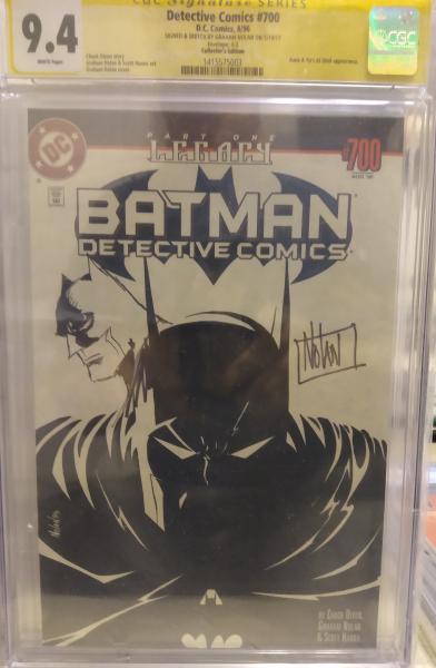 Detective Comics 700 Cgc Signature /Sketch series 9.4