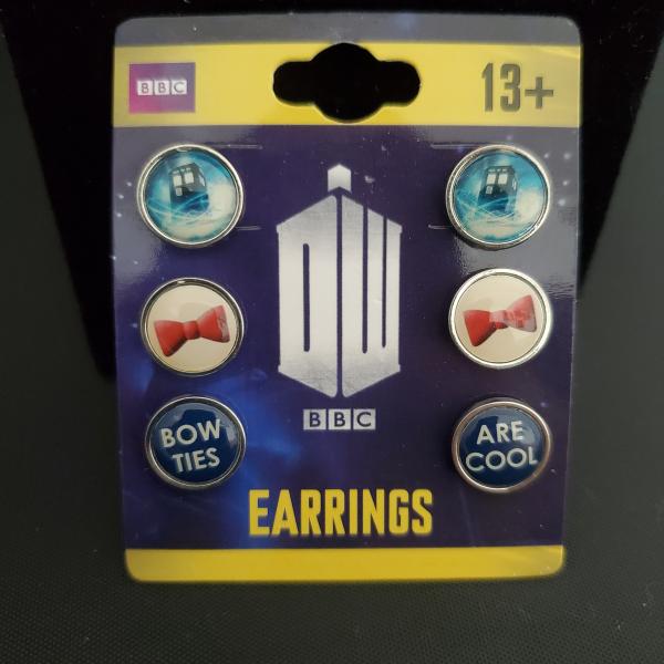 Dr who stud earrings  3 pack picture