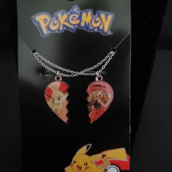 Pokemon Selena & funneling best friend pendants picture