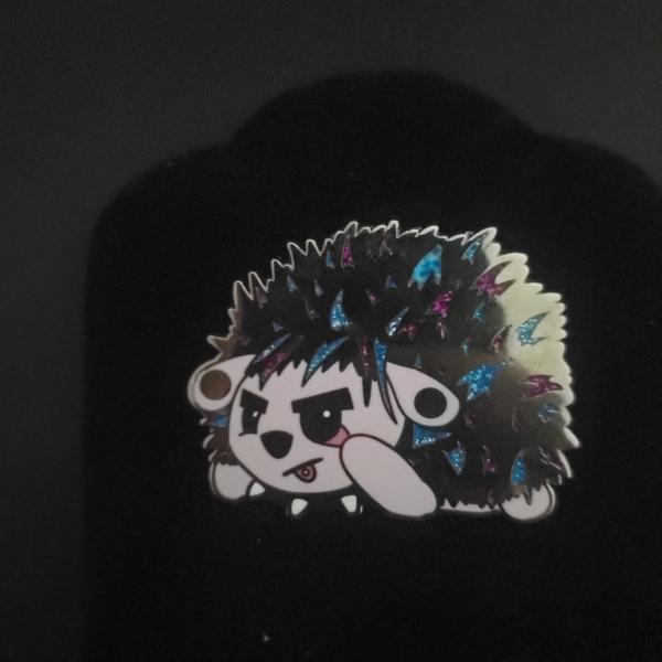 Edhehog enamel pin picture