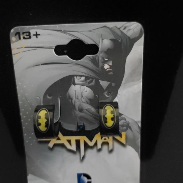 DC Batman hoop cuff earrings picture