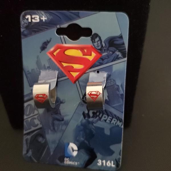 DC Superman hoop cuff earrings