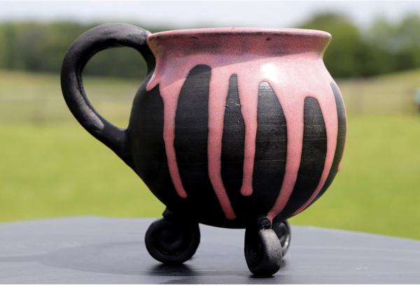 Cauldron mug picture