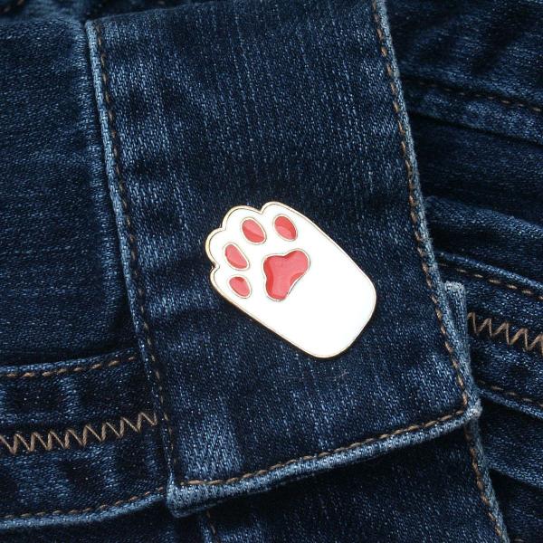 White Cat's Paw Enamel Pin - PIN-120 picture