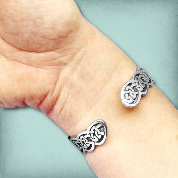 Celtic Braid Pewter Bracelet - BRC-208 picture