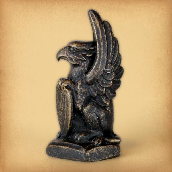 Warwick the Gryphon of Honor Statue - GRG-WRW