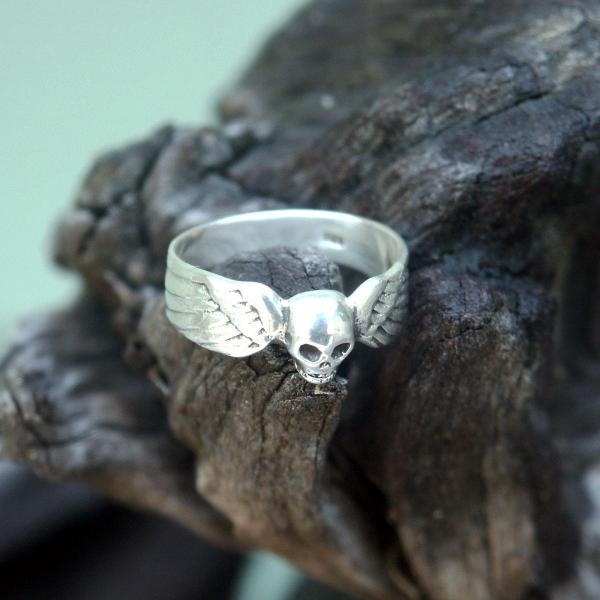 Silver Winged Skull Ring - RSS-248 picture