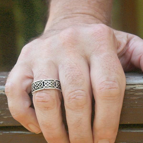 Silver "Síorghrá" Celtic Ring - *Clearance* - RSS-623 picture