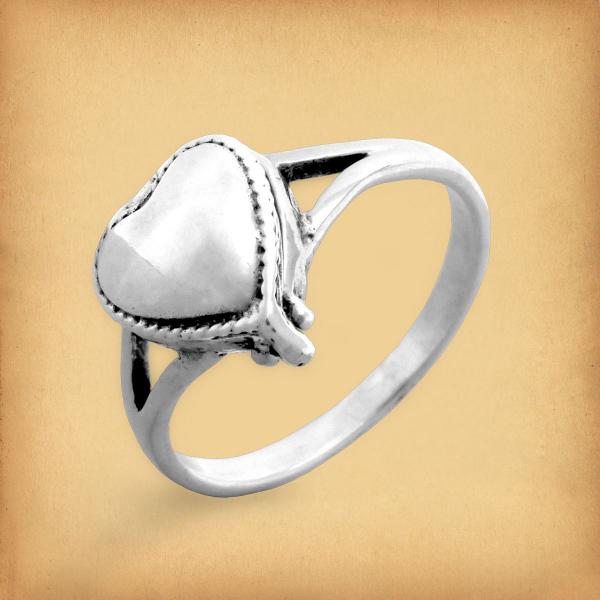 Silver Heart Poison Ring - RSS-506