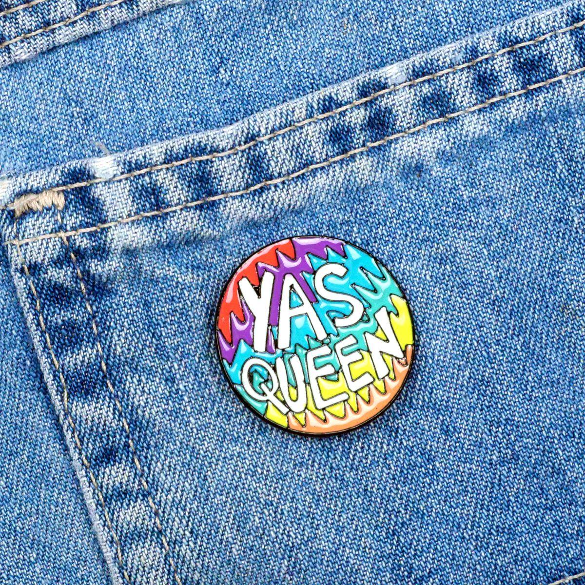 Yas Queen Enamel Pin - PIN-148 picture