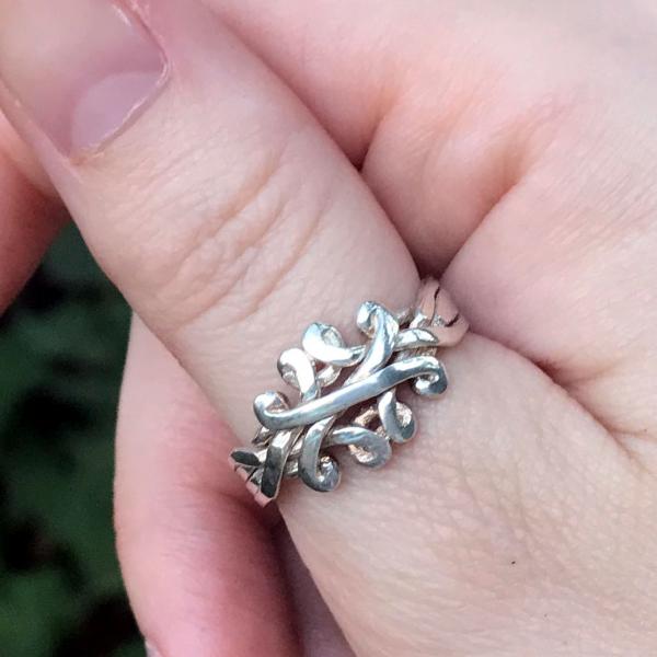Silver Crossed Hearts Puzzle Ring - RSS-554 picture