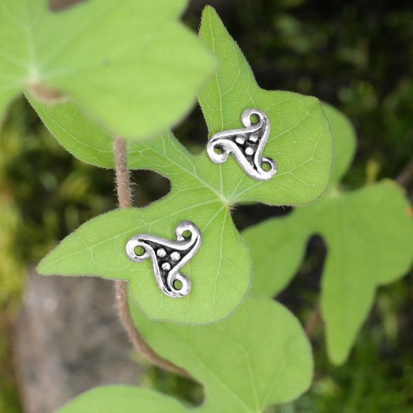 Silver Dotted Triskele Stud Earrings - ESS-257 picture