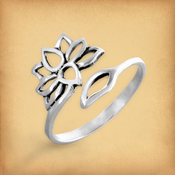 Silver Lotus and Leaf Ring - RSS-2814