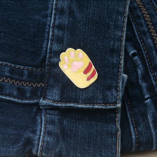 Ginger Cat's Paw Enamel Pin - PIN-126 picture