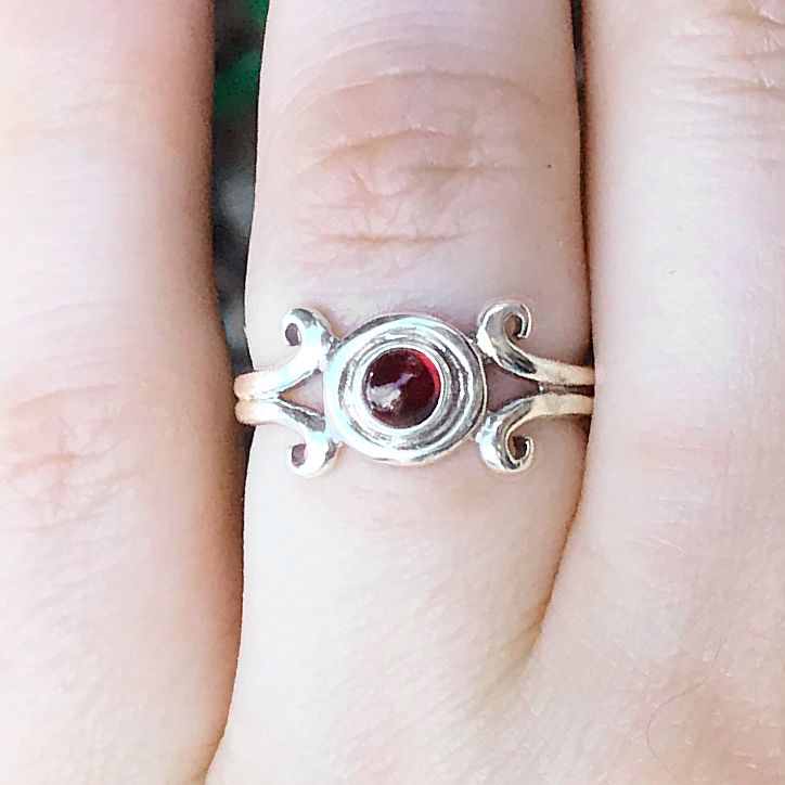 Silver Garnet Scroll Ring - RSS-577 picture