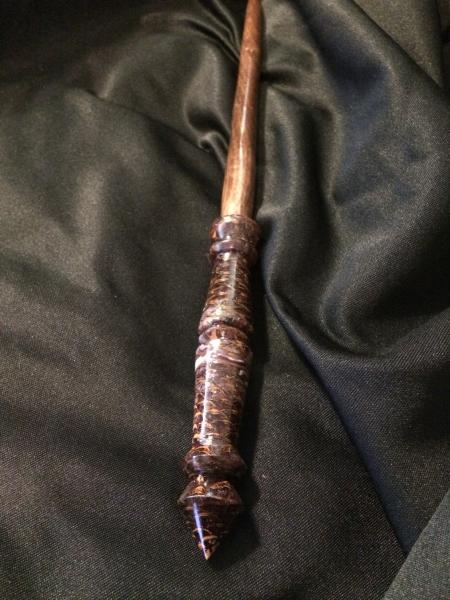 Purple Glowing Dragon Scale Wand picture