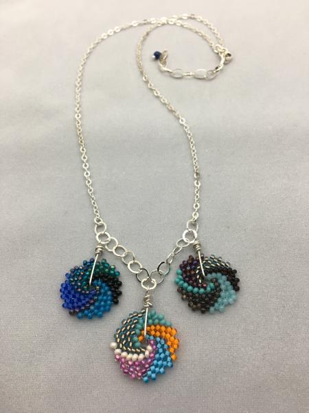 3 disc necklace