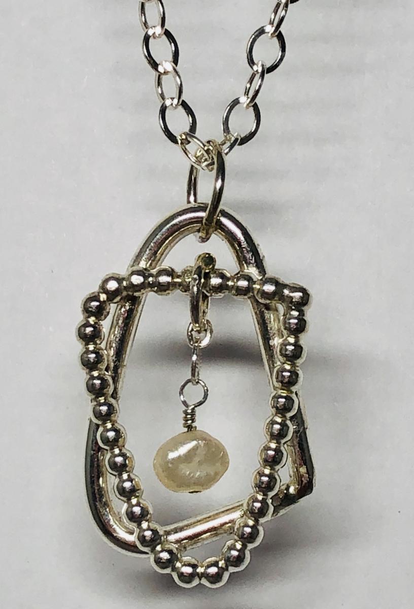 6-Pointed Star with Pearl Necklace picture