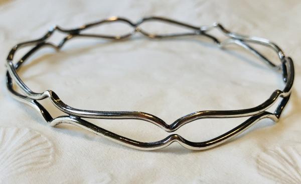 Open-Style Bangle Bracelet picture