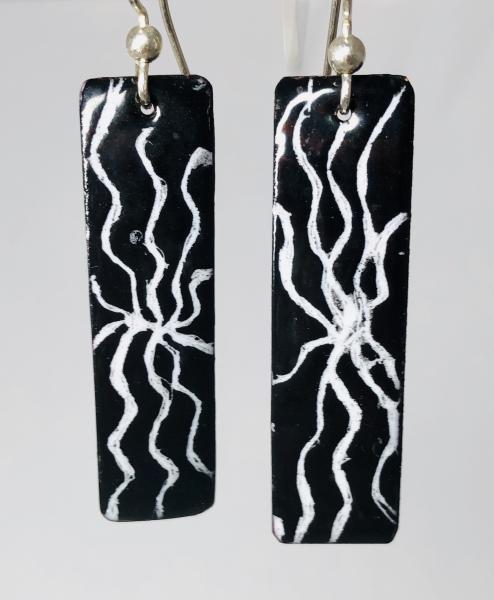 Black & White Enamel Earrings picture