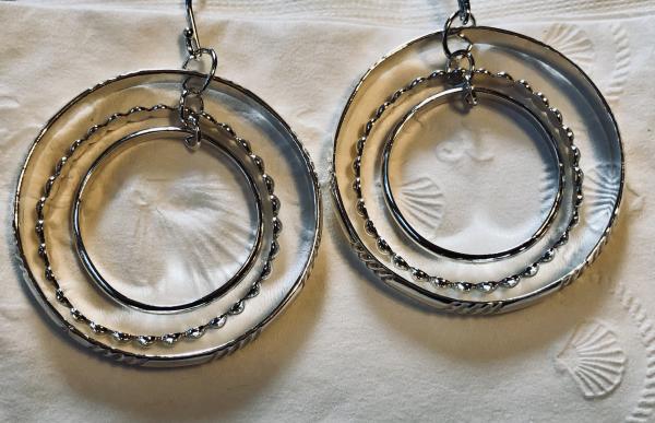 3 Rings Planetary Earrings picture