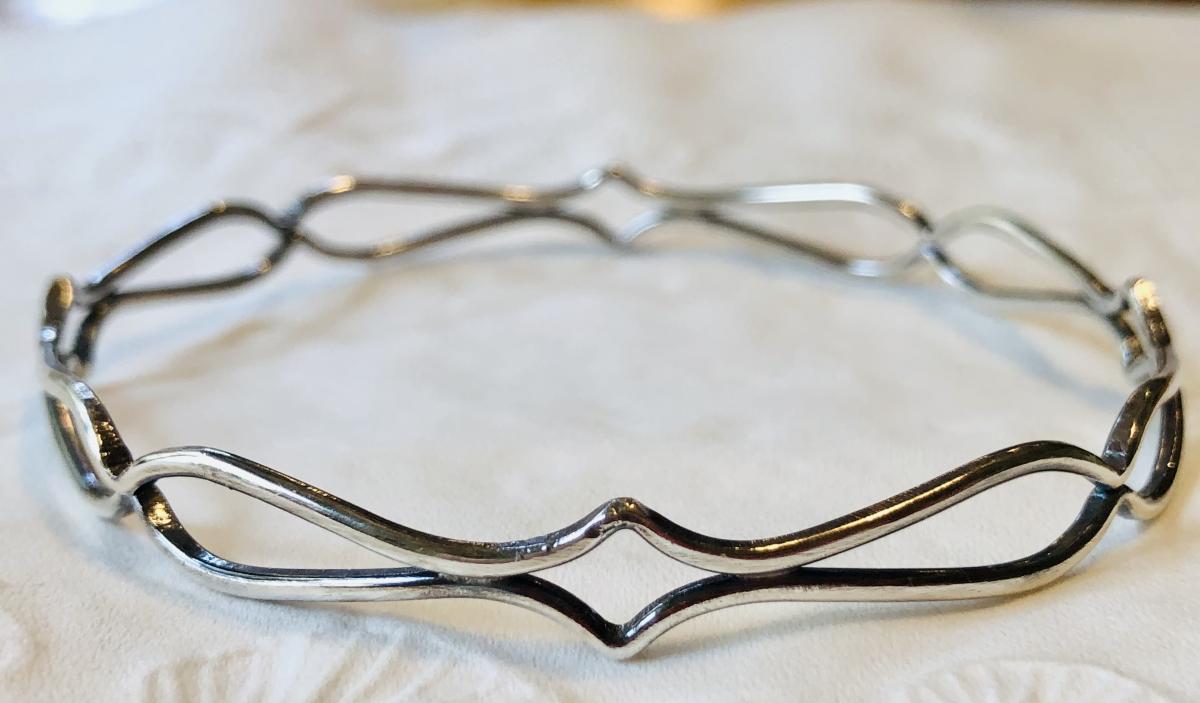 Open-Style Bangle Bracelet picture