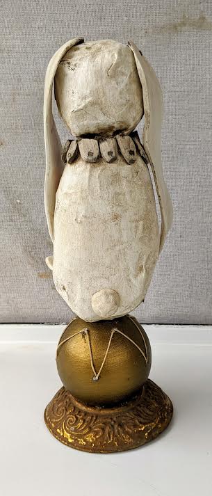 bunny on gold ball picture