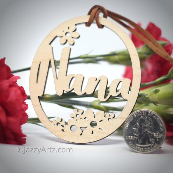 Maple Wood Nana Ornament picture