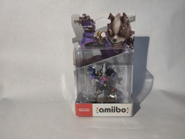 Nintendo Super Smash Bros Amiibo - Wolf picture