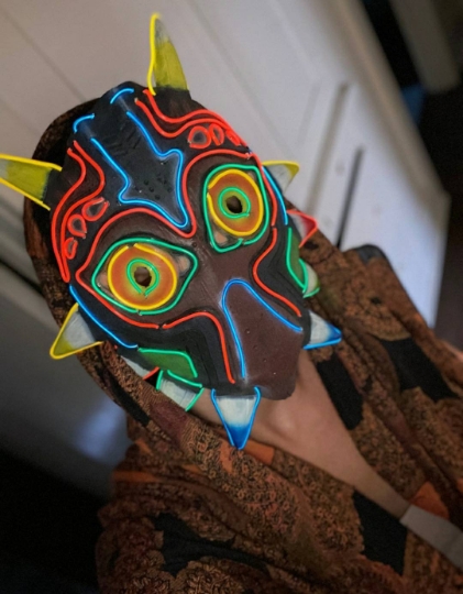MAJORA'S MASK NEON GLOW MASK picture