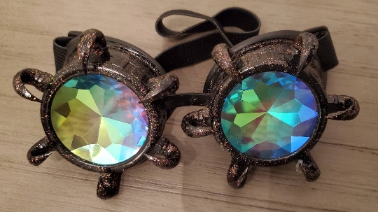 Sparkling Rave Claw Kaleidoscope Goggles