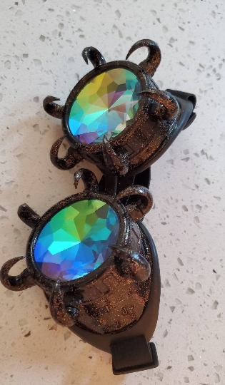Sparkling Rave Claw Kaleidoscope Goggles picture